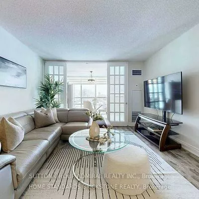 850, Steeles, Lakeview Estates, Vaughan
