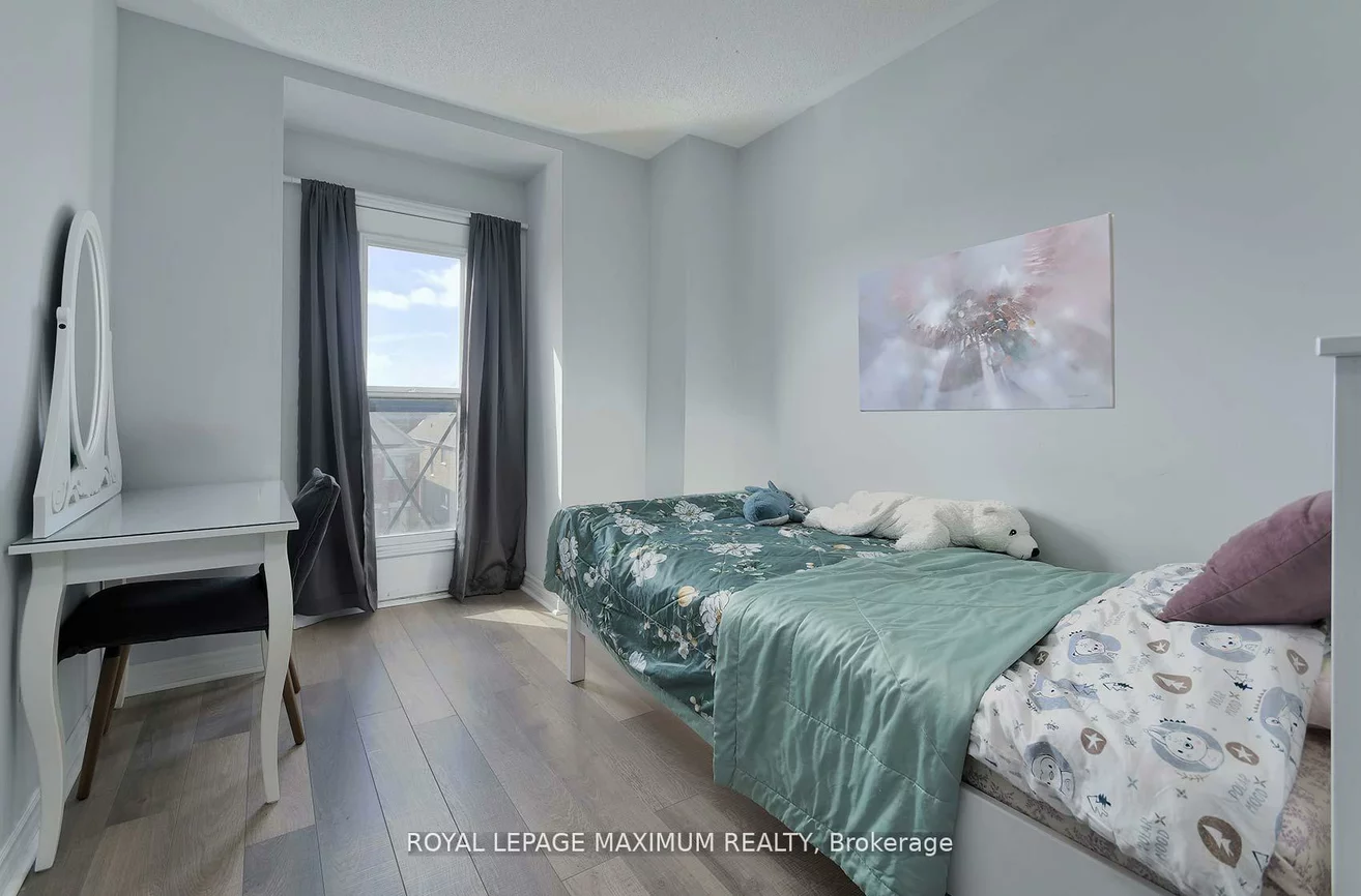 3905, Major Mackenzie, Vellore Village, Vaughan