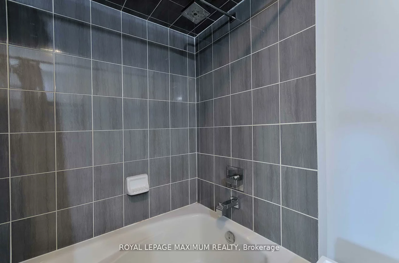 3905, Major Mackenzie, Vellore Village, Vaughan