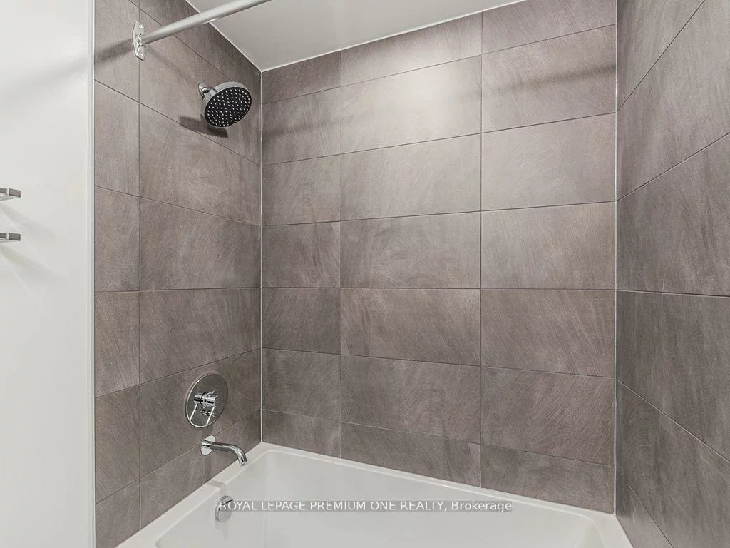 7890, Jane, Vaughan Corporate Centre, Vaughan