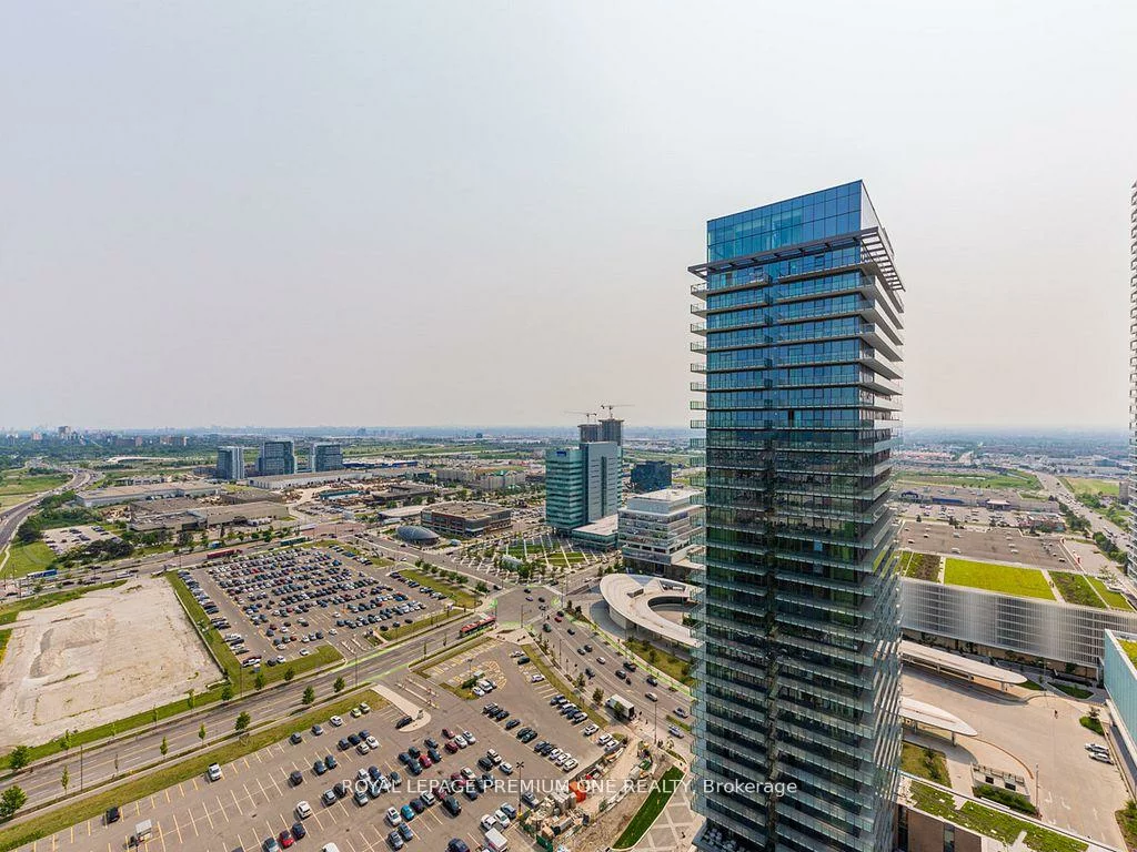 7890, Jane, Vaughan Corporate Centre, Vaughan