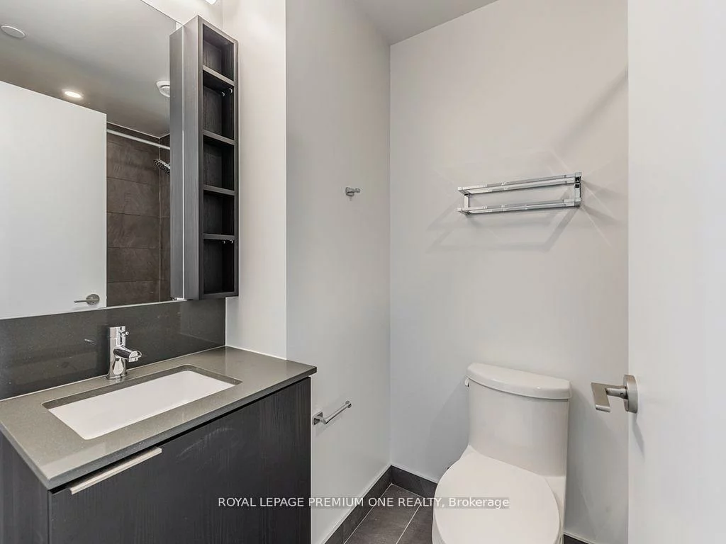 7890, Jane, Vaughan Corporate Centre, Vaughan