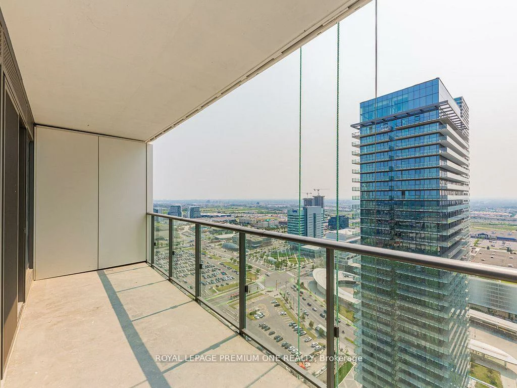 7890, Jane, Vaughan Corporate Centre, Vaughan
