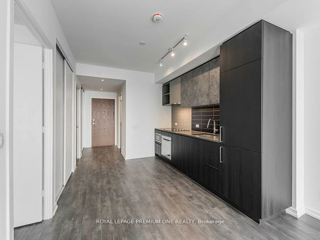 7890, Jane, Vaughan Corporate Centre, Vaughan