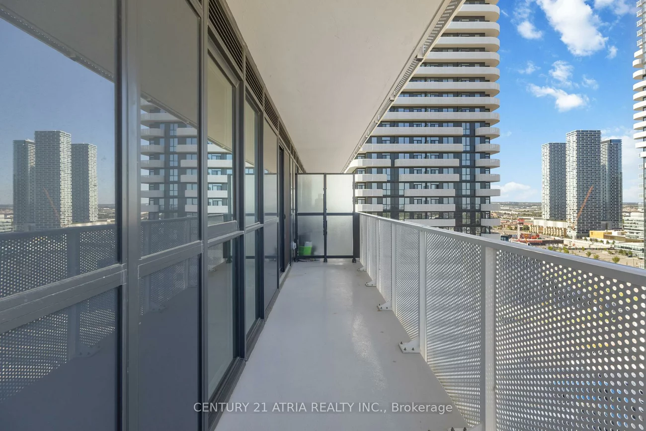 195, Commerce, Vaughan Corporate Centre, Vaughan
