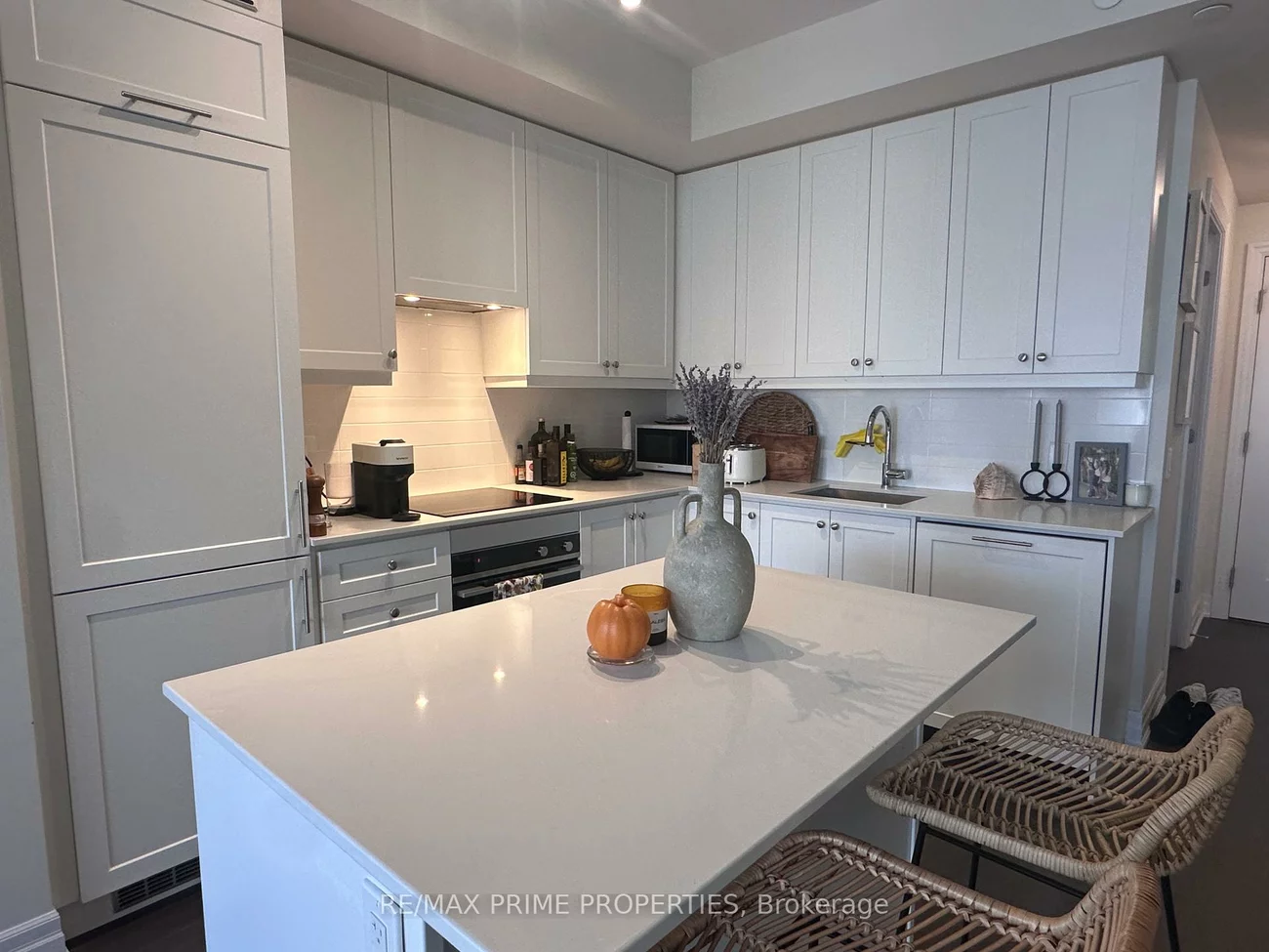 9075, Jane, Concord, Vaughan