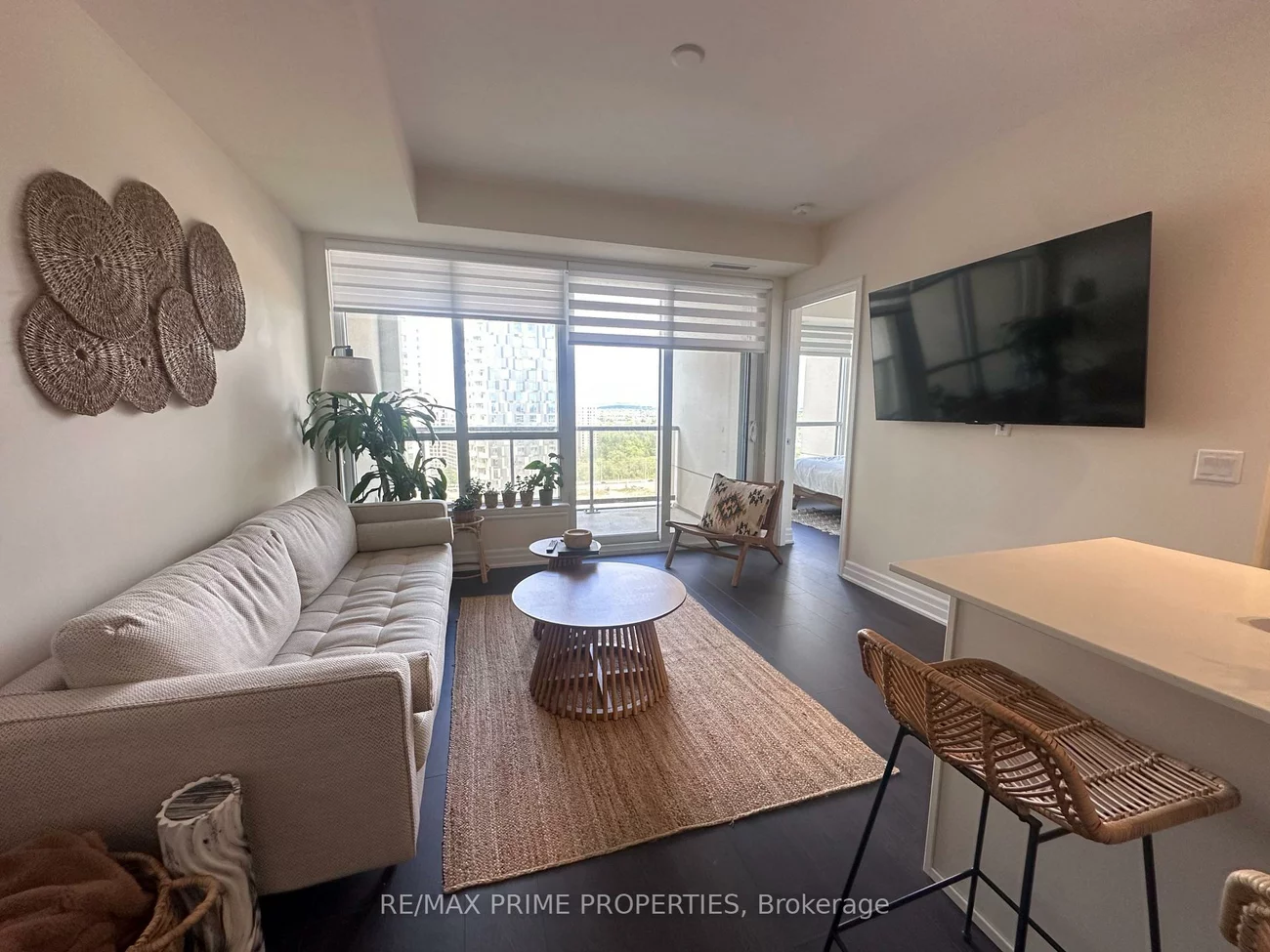 9075, Jane, Concord, Vaughan