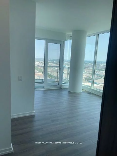 7890, Jane, Vaughan Corporate Centre, Vaughan