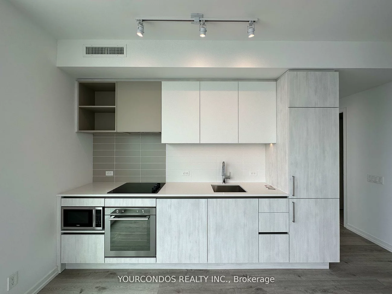 7890, Jane, Vaughan Corporate Centre, Vaughan
