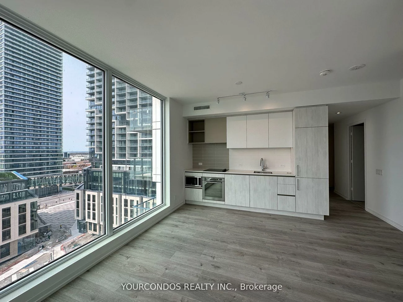 7890, Jane, Vaughan Corporate Centre, Vaughan