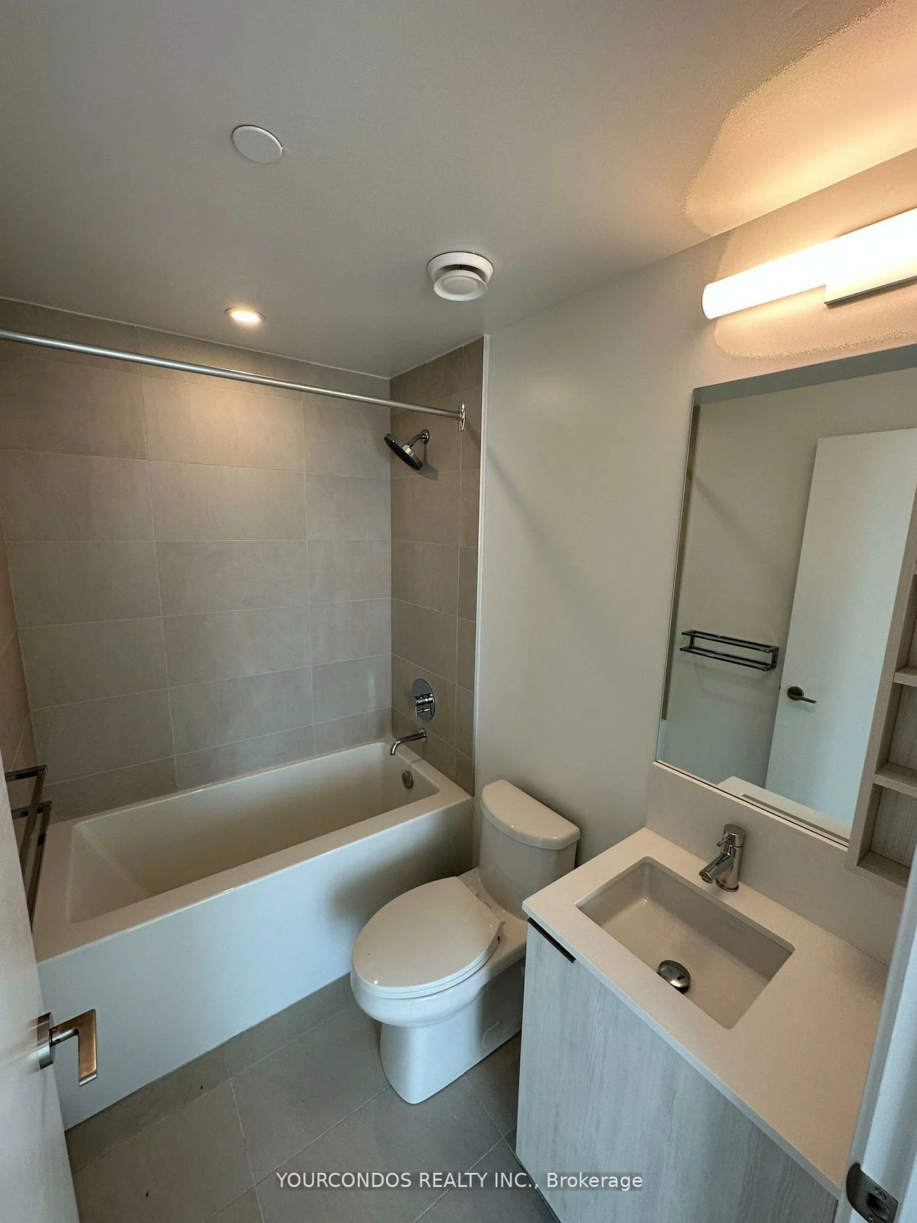 7890, Jane, Vaughan Corporate Centre, Vaughan