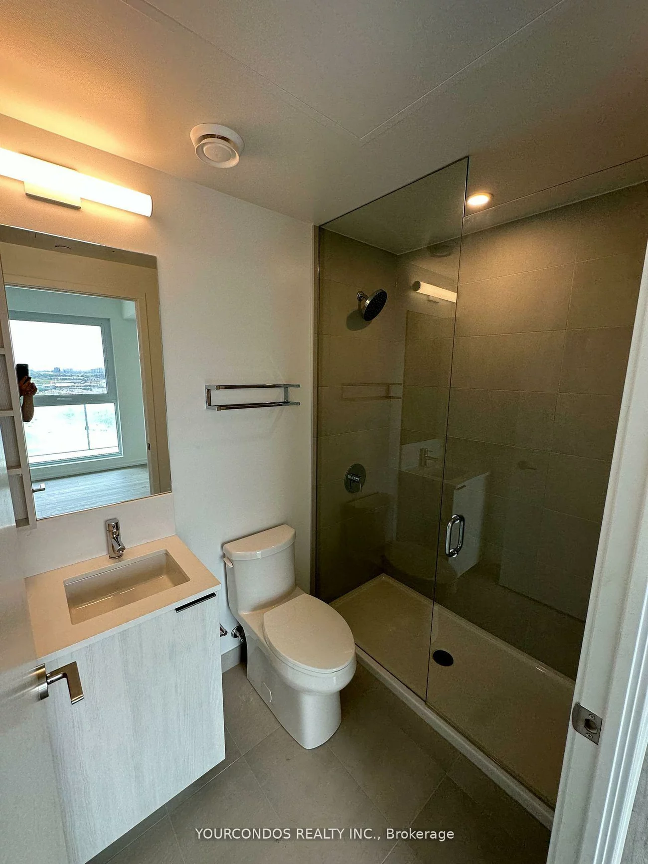 7890, Jane, Vaughan Corporate Centre, Vaughan