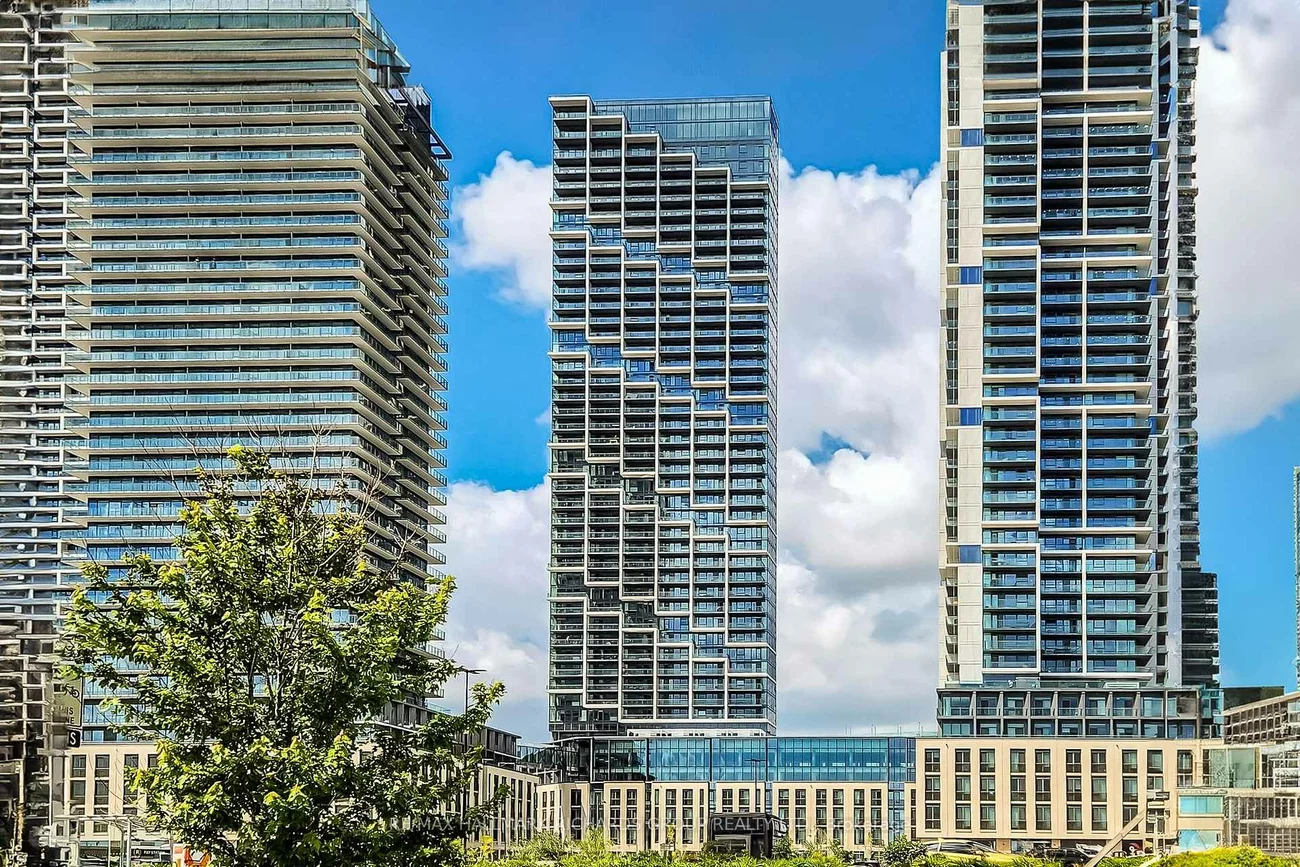 1000, Portage, Vaughan Corporate Centre, Vaughan