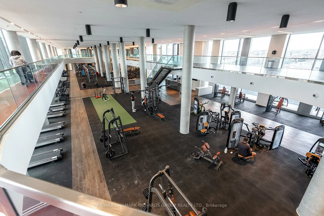 1000, Portage, Vaughan Corporate Centre, Vaughan