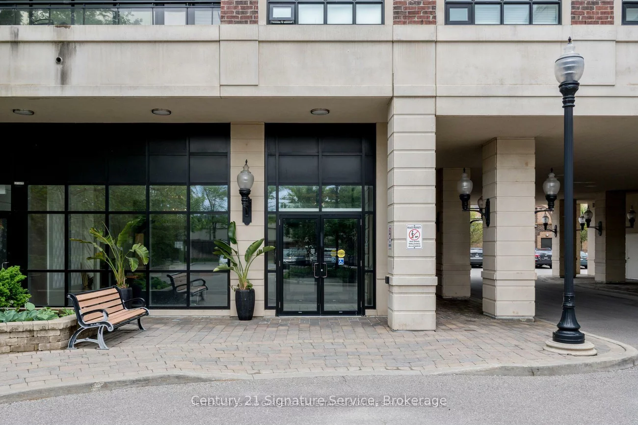 2396, Major Mackenzie, Maple, Vaughan