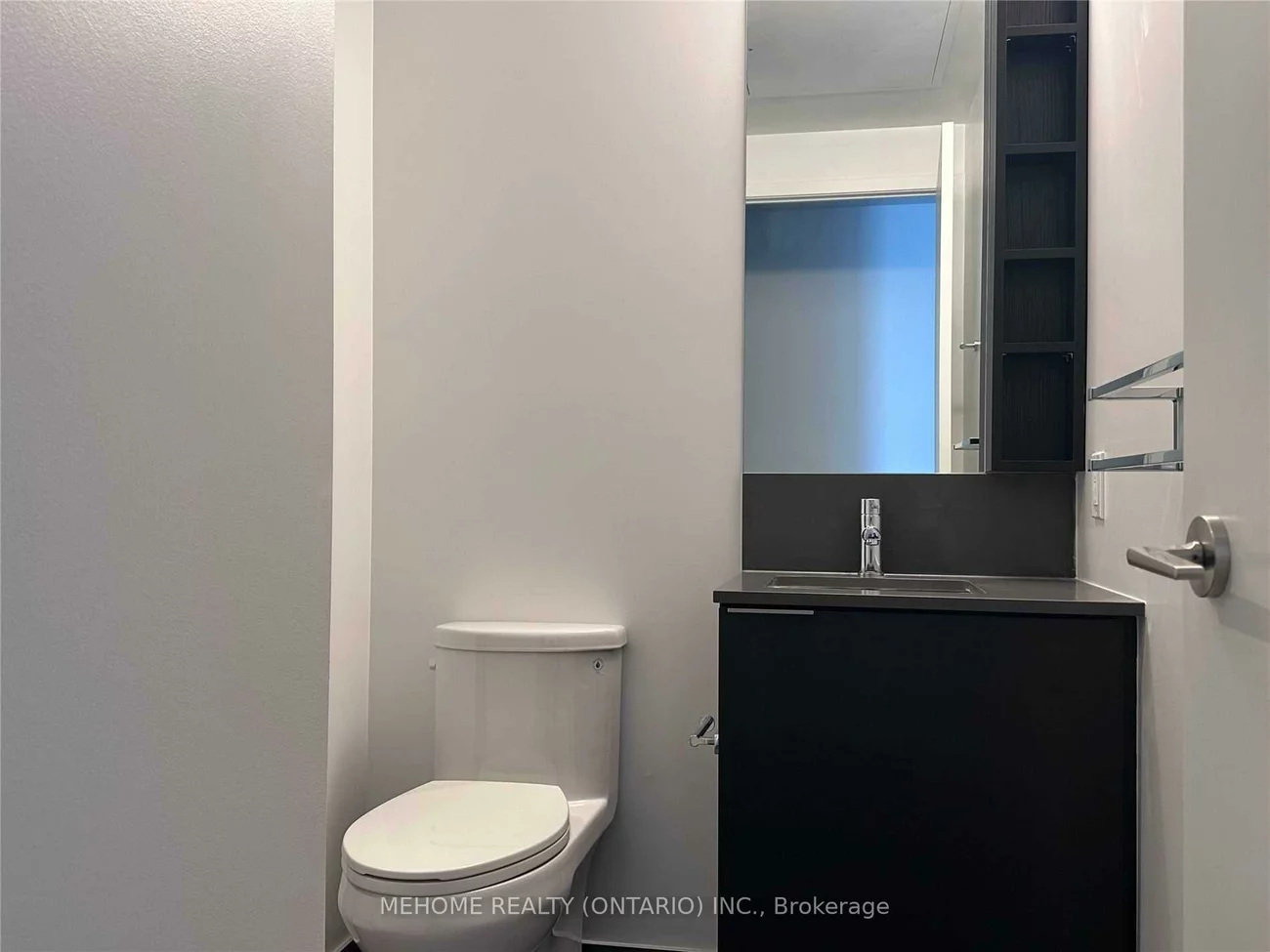 1000, Portage, Vaughan Corporate Centre, Vaughan