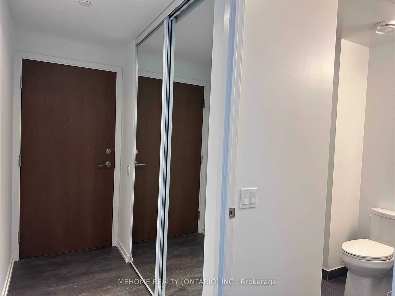 1000, Portage, Vaughan Corporate Centre, Vaughan
