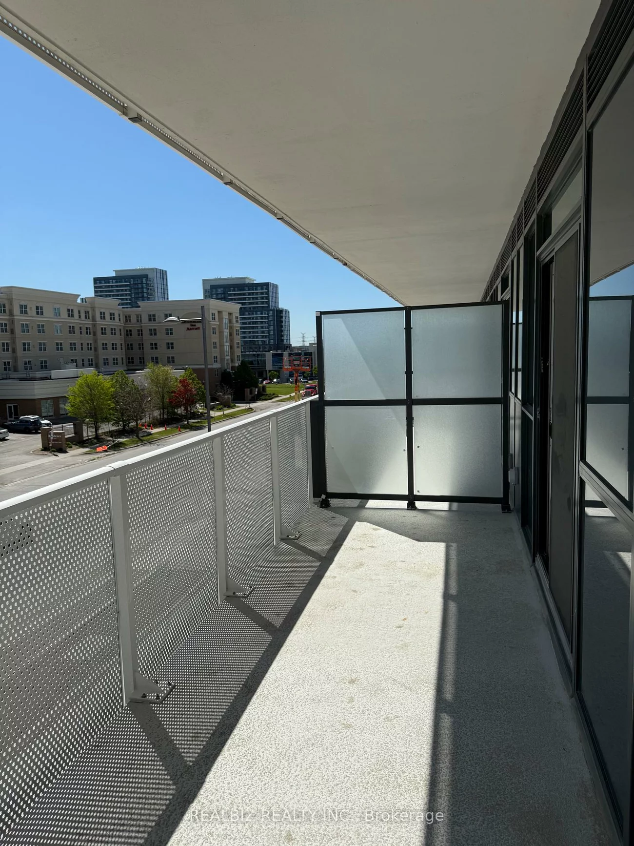 28, Interchange, Vaughan Corporate Centre, Vaughan