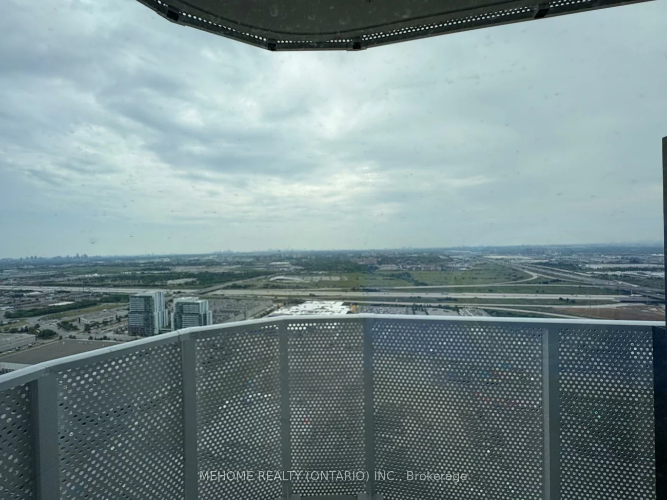 195, Commerce, Vaughan Corporate Centre, Vaughan