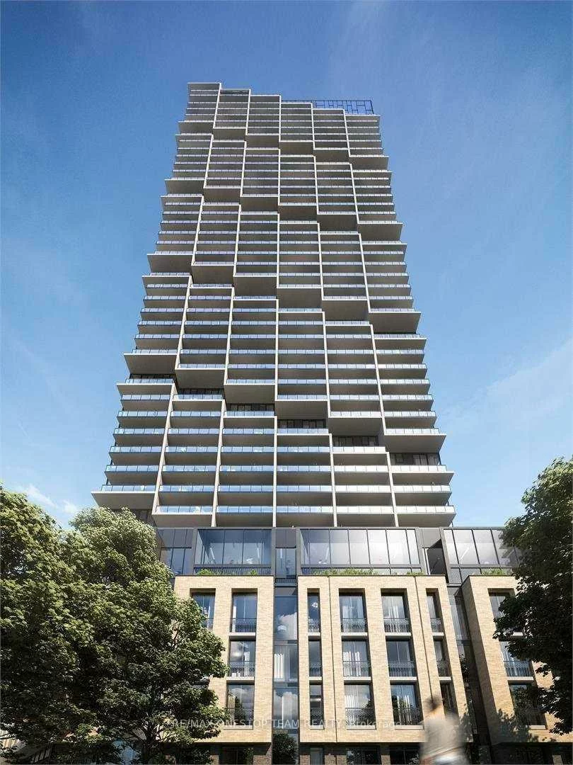 1000, Portage, Vaughan Corporate Centre, Vaughan