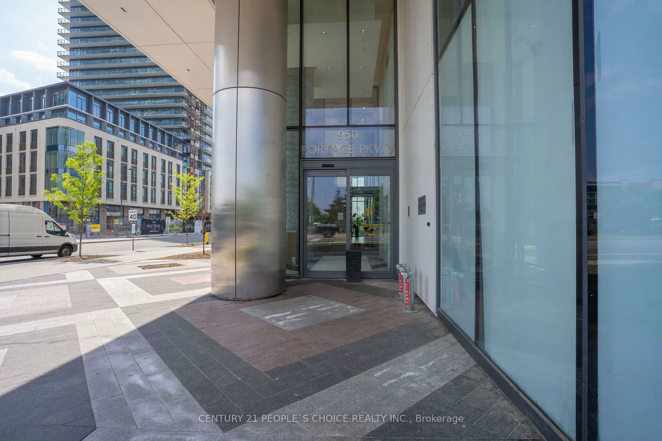 950, Portage, Vaughan Corporate Centre, Vaughan
