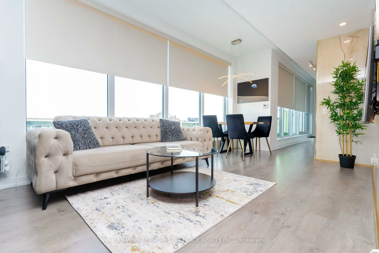 950, Portage, Vaughan Corporate Centre, Vaughan