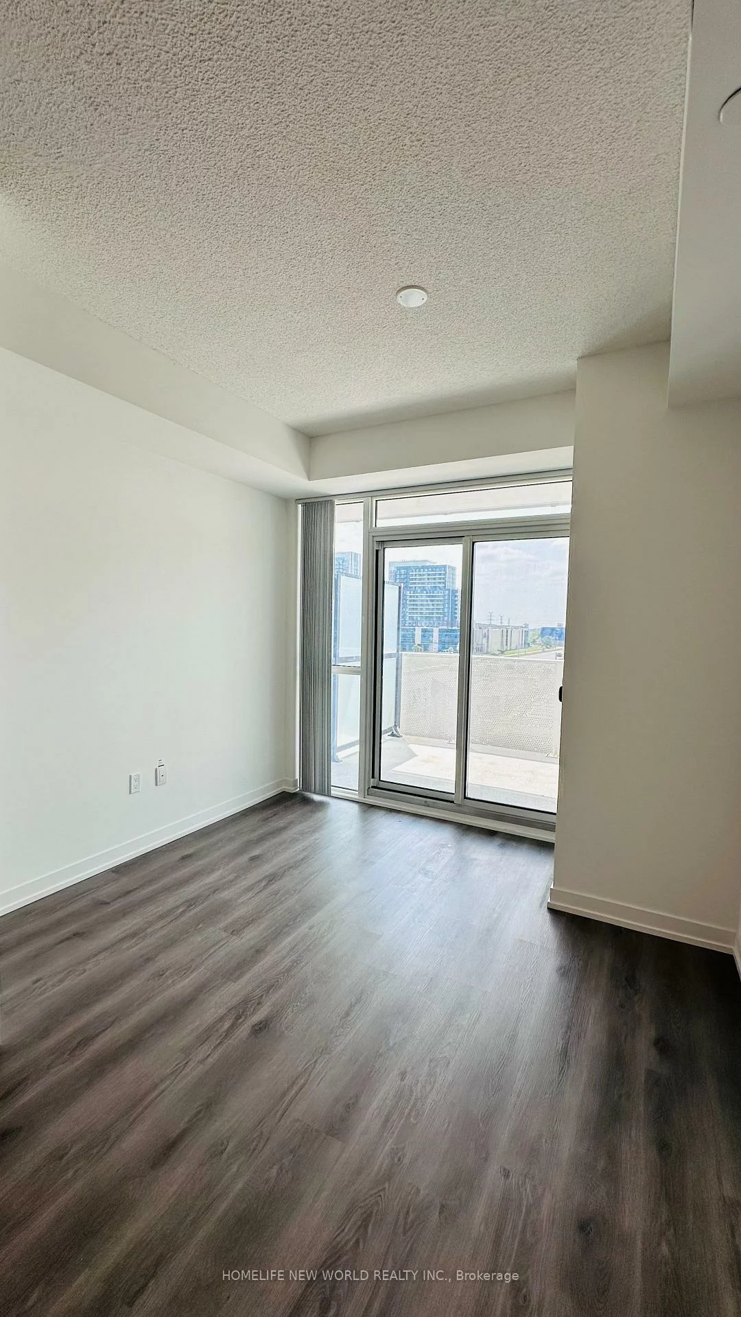 28, Interchange, Vaughan Corporate Centre, Vaughan