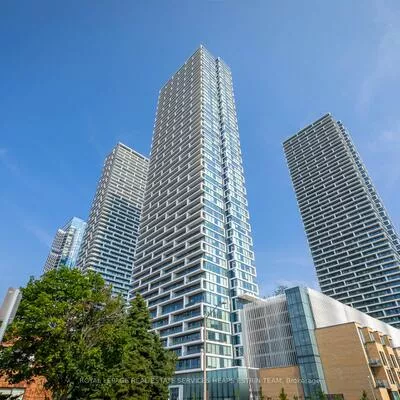 898, Portage, Vaughan Corporate Centre, Vaughan