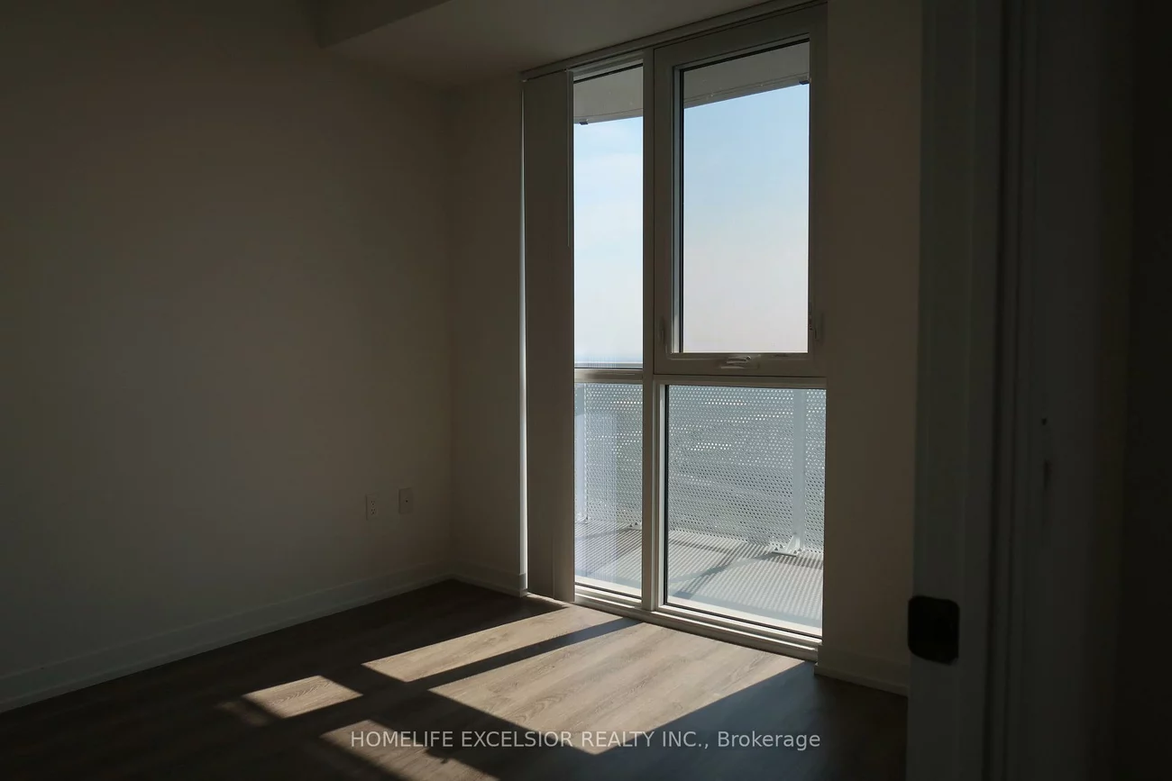 195, Commerce, Vaughan Corporate Centre, Vaughan