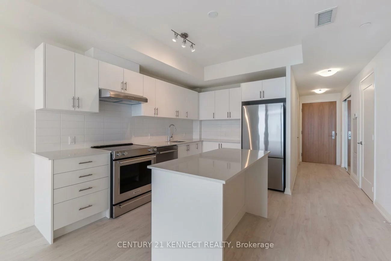 8960, Jane, Concord, Vaughan