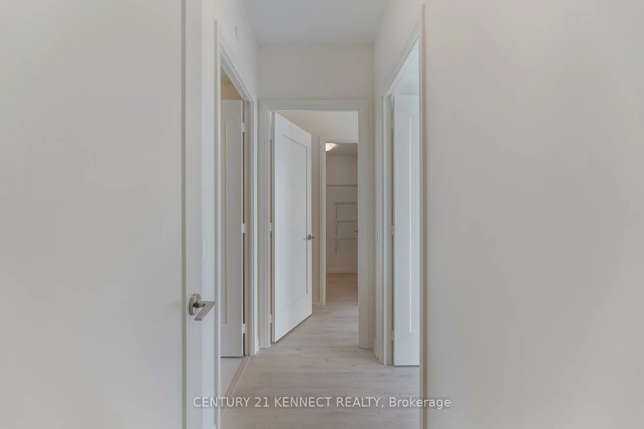 8960, Jane, Concord, Vaughan