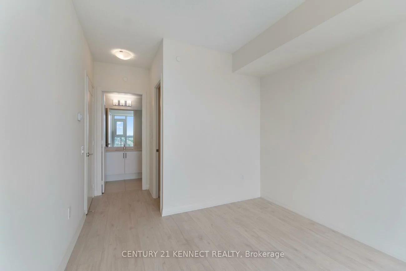 8960, Jane, Concord, Vaughan