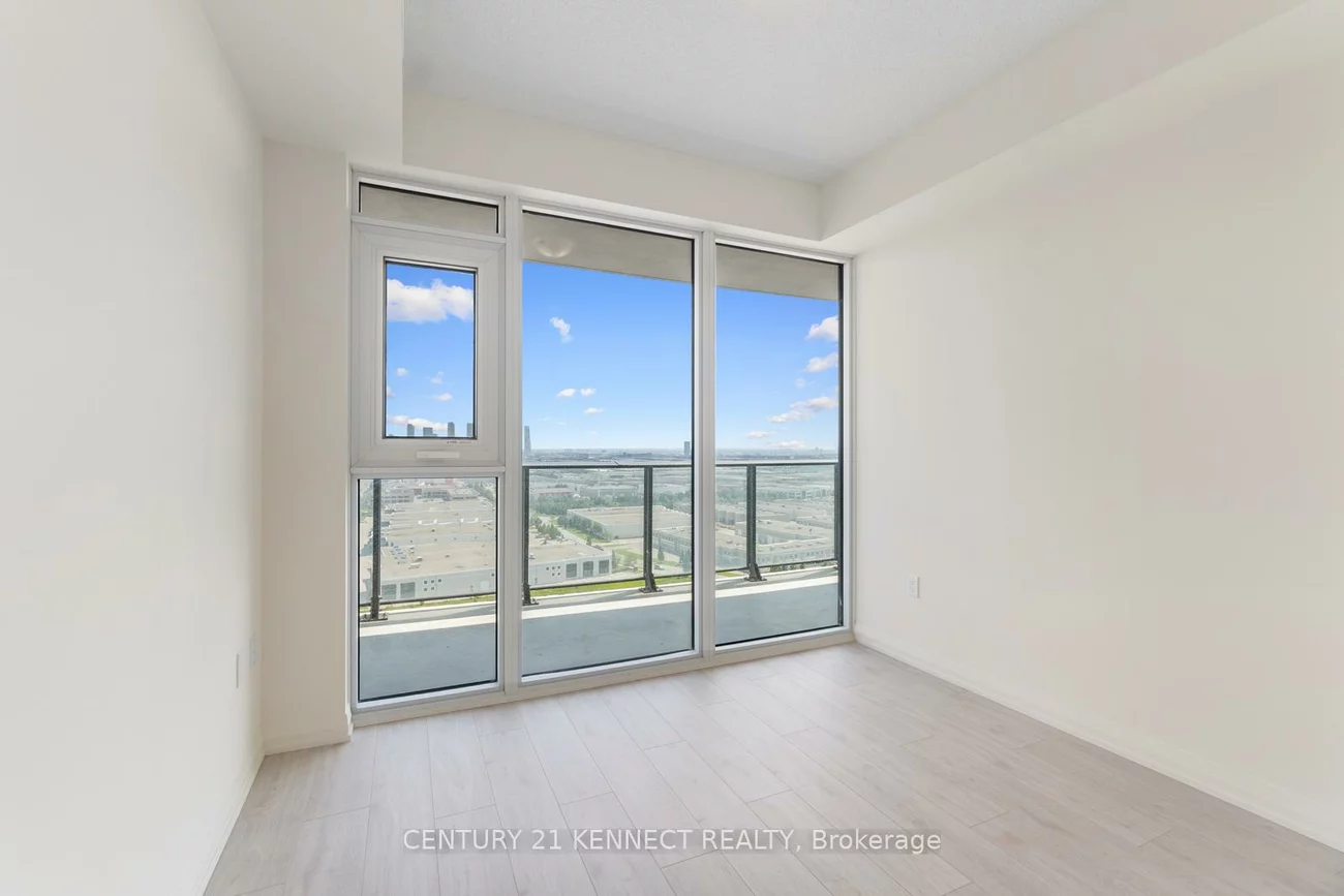 8960, Jane, Concord, Vaughan