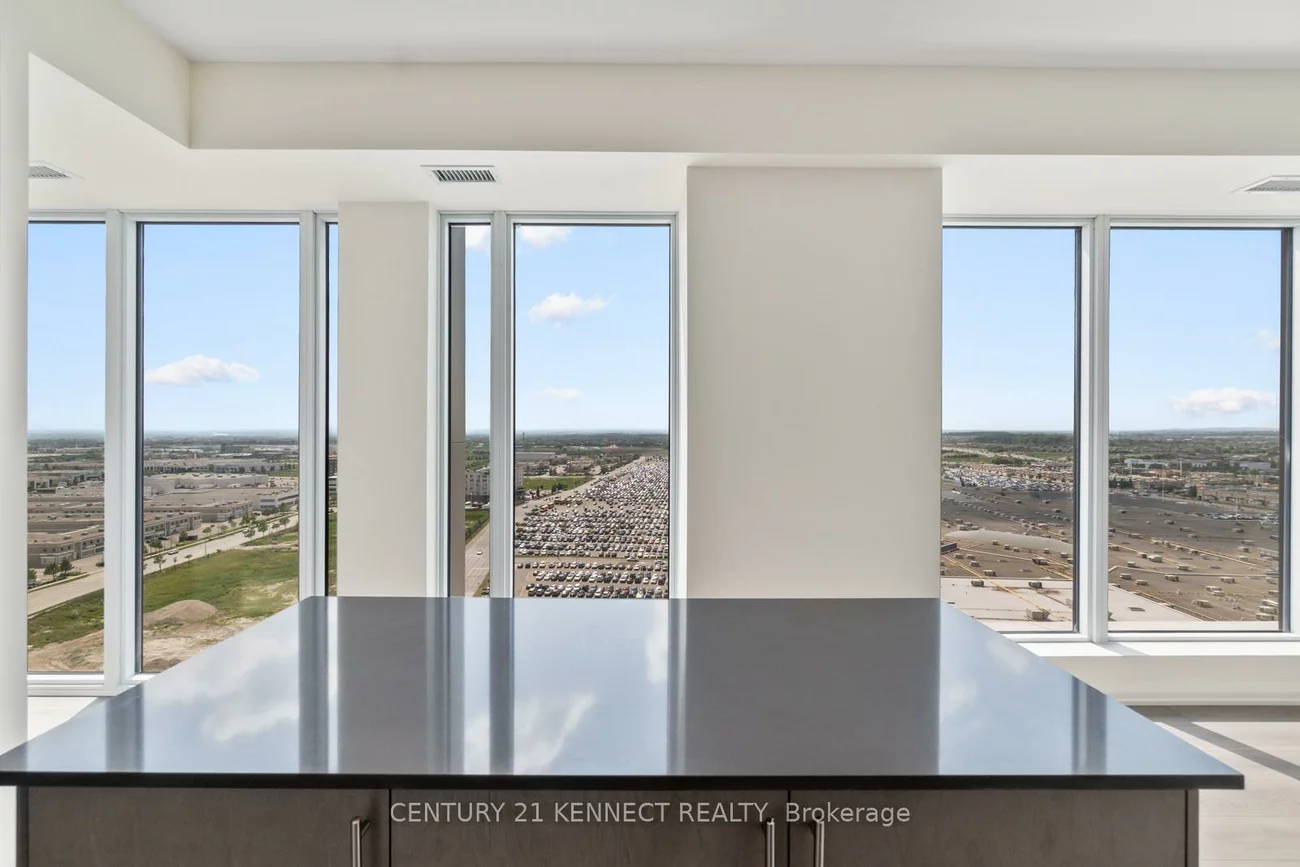 8960, Jane, Concord, Vaughan
