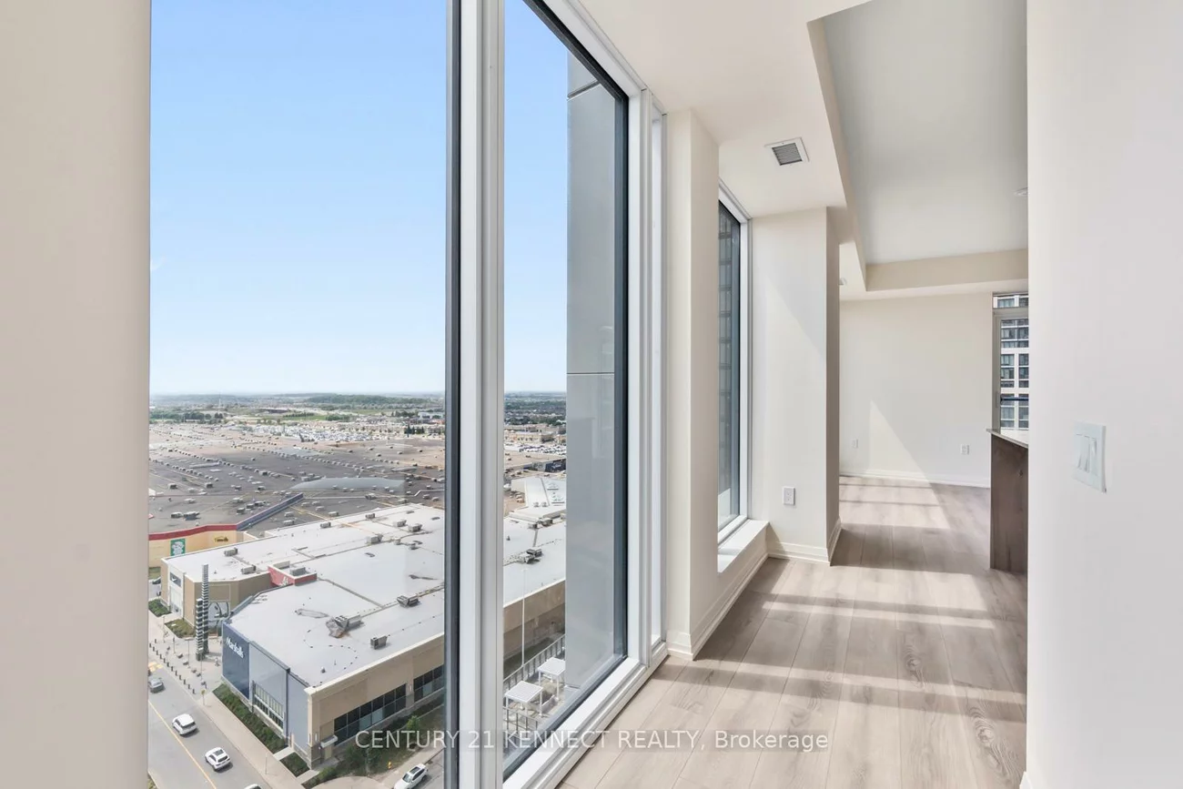 8960, Jane, Concord, Vaughan