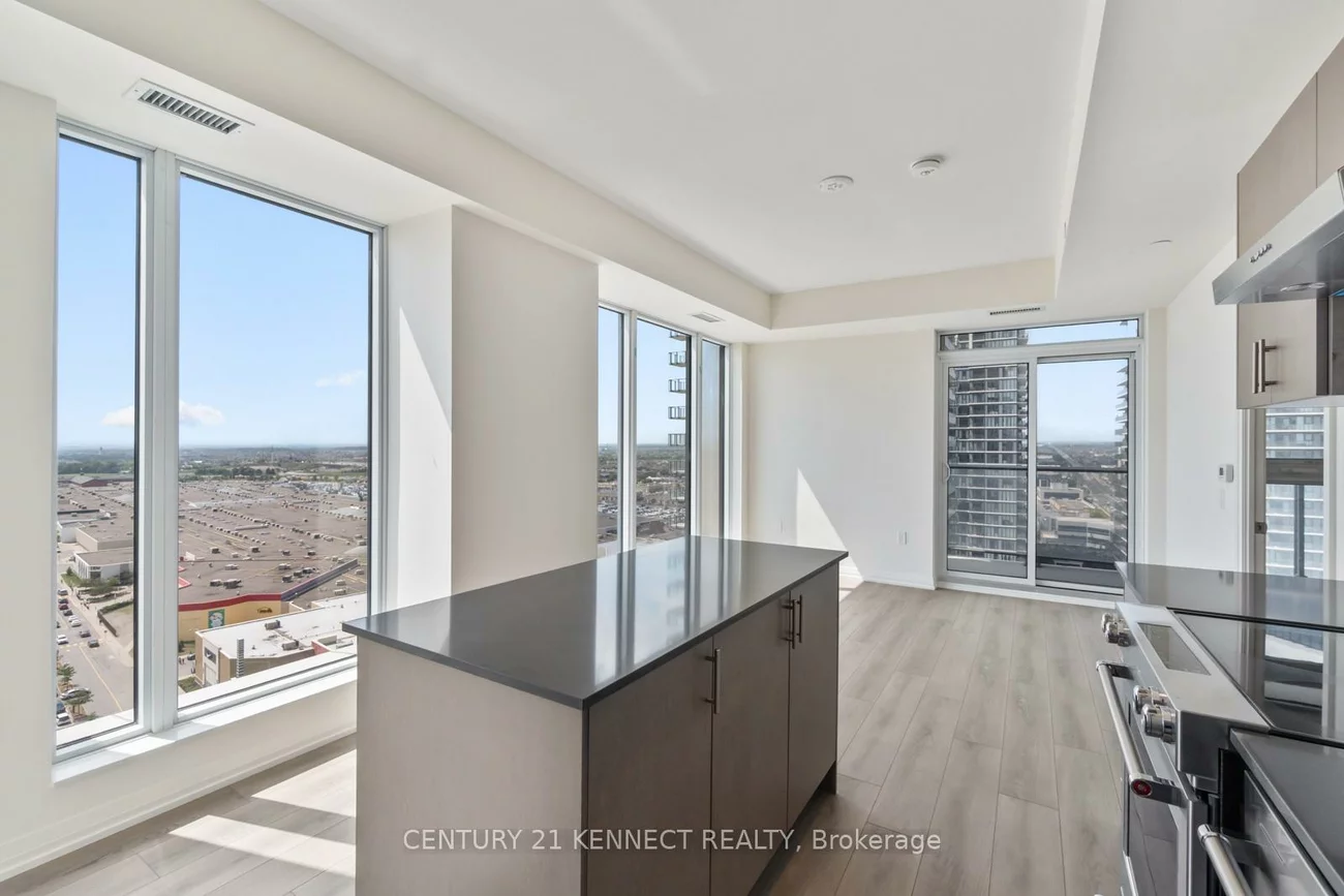8960, Jane, Concord, Vaughan
