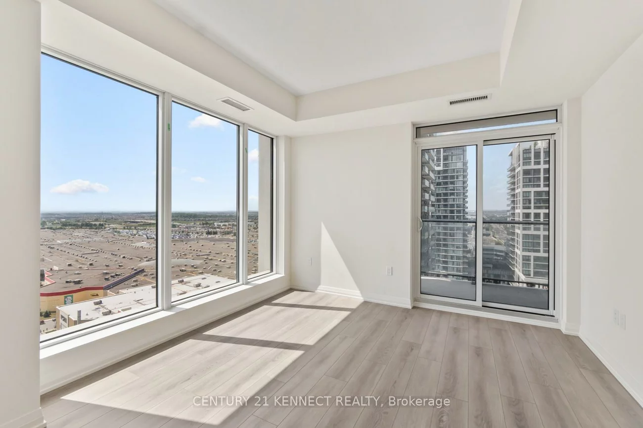 8960, Jane, Concord, Vaughan