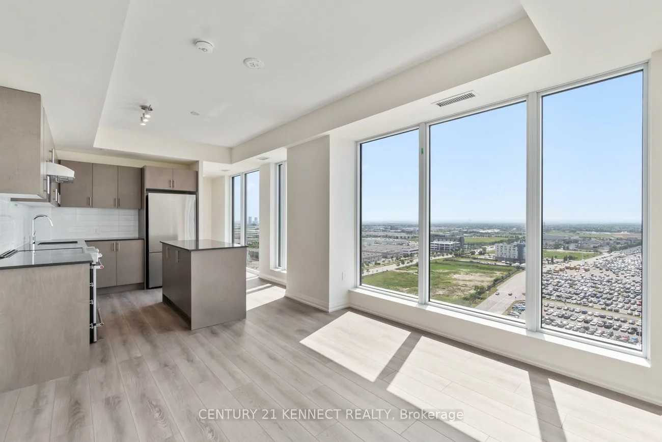 8960, Jane, Concord, Vaughan