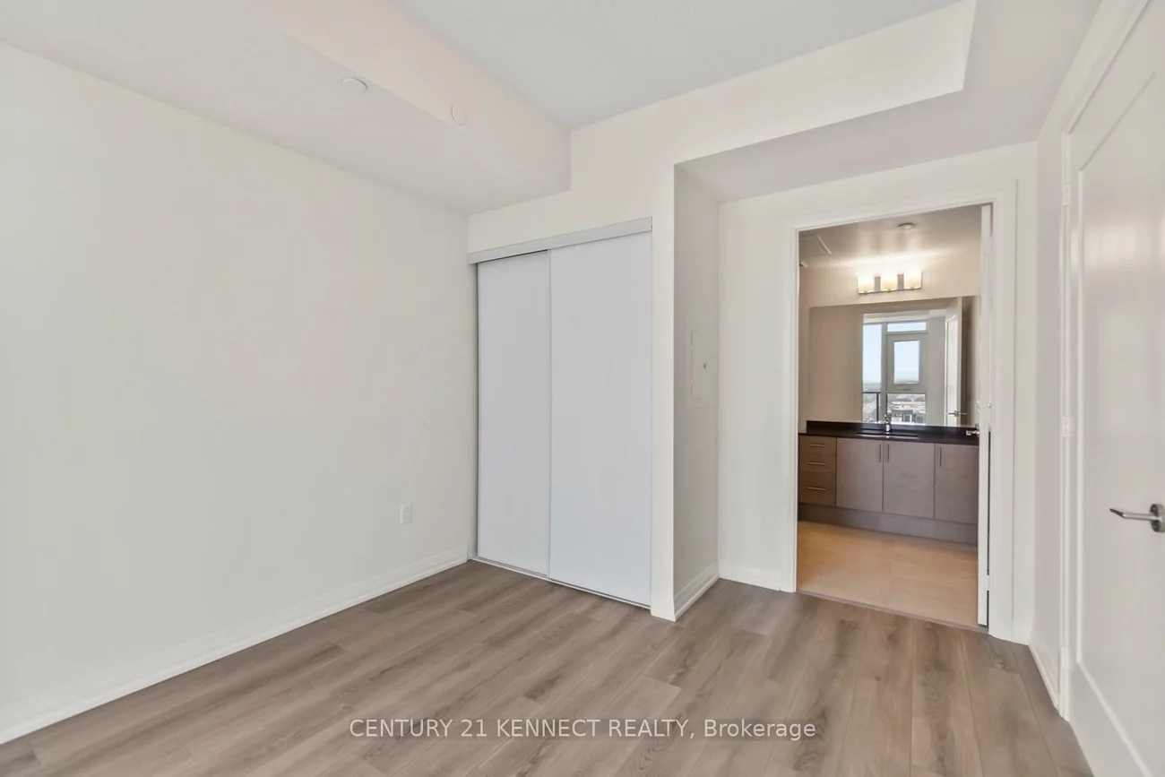 8960, Jane, Concord, Vaughan