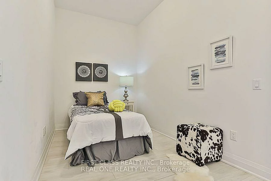 10, Gatineau, Beverley Glen, Vaughan