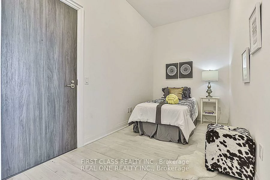 10, Gatineau, Beverley Glen, Vaughan