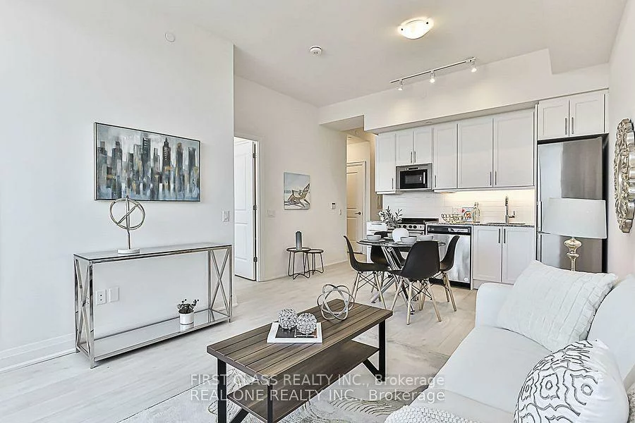 10, Gatineau, Beverley Glen, Vaughan