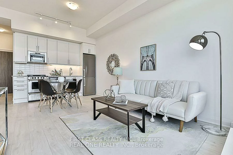 10, Gatineau, Beverley Glen, Vaughan