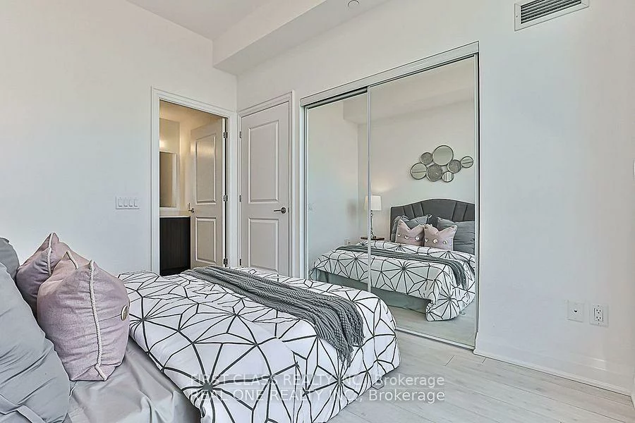 10, Gatineau, Beverley Glen, Vaughan
