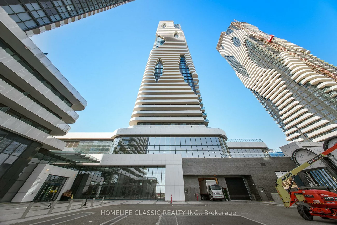 225, Commerce, Vaughan Corporate Centre, Vaughan