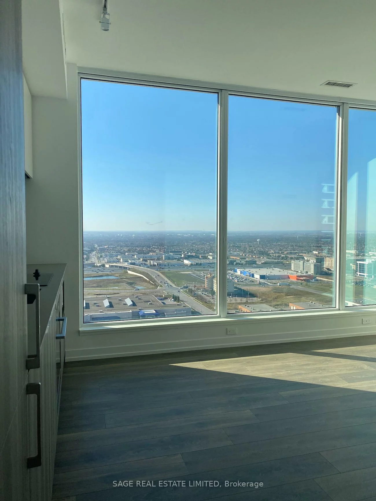 5, Buttermill, Vaughan Corporate Centre, Vaughan