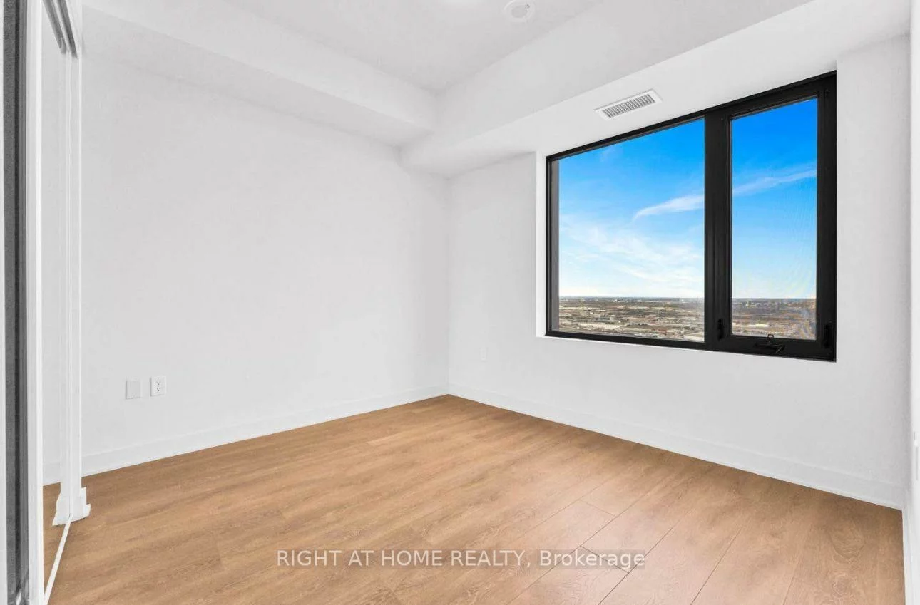 2920, Highway 7, Concord, Vaughan