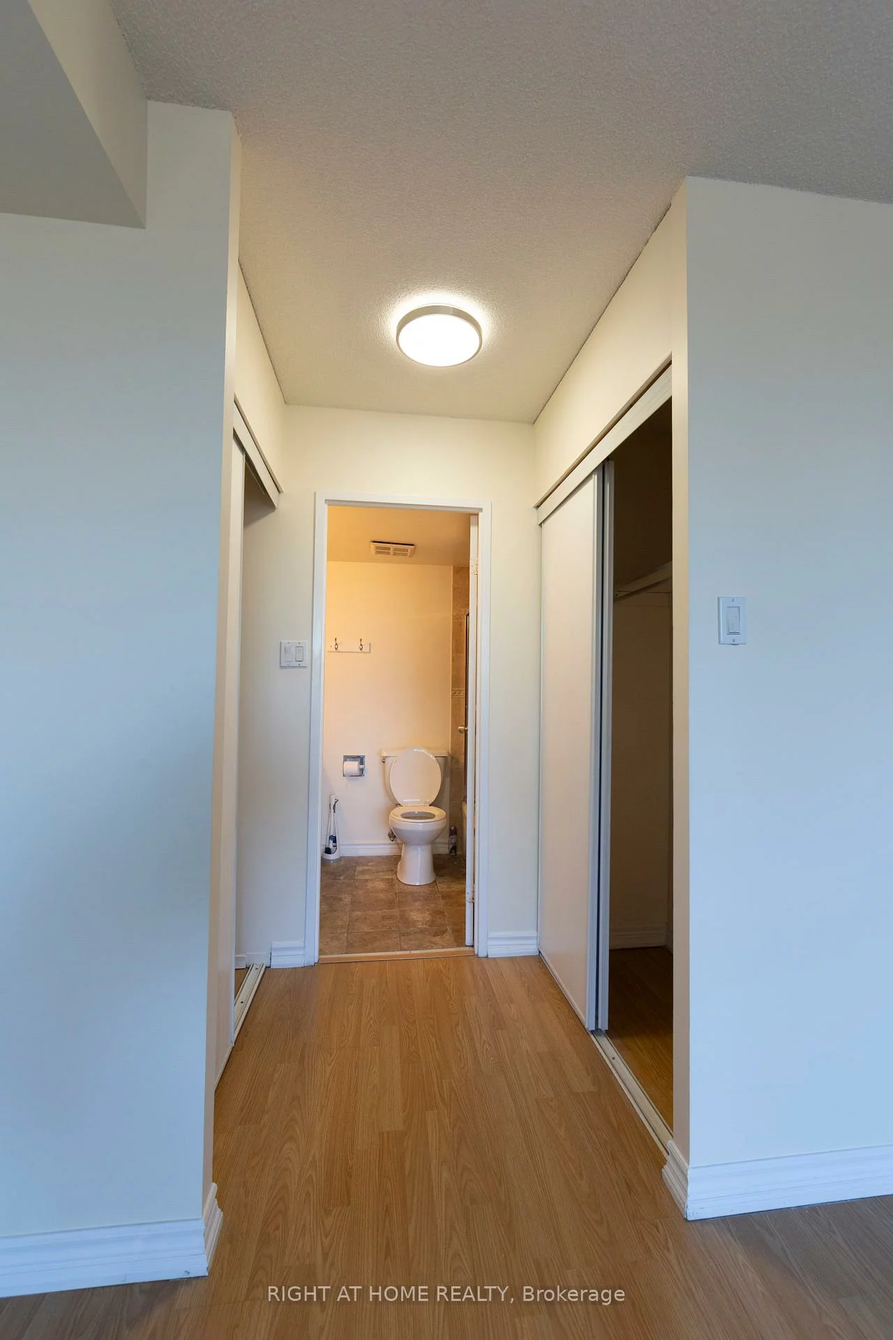 7460, Bathurst, Brownridge, Vaughan