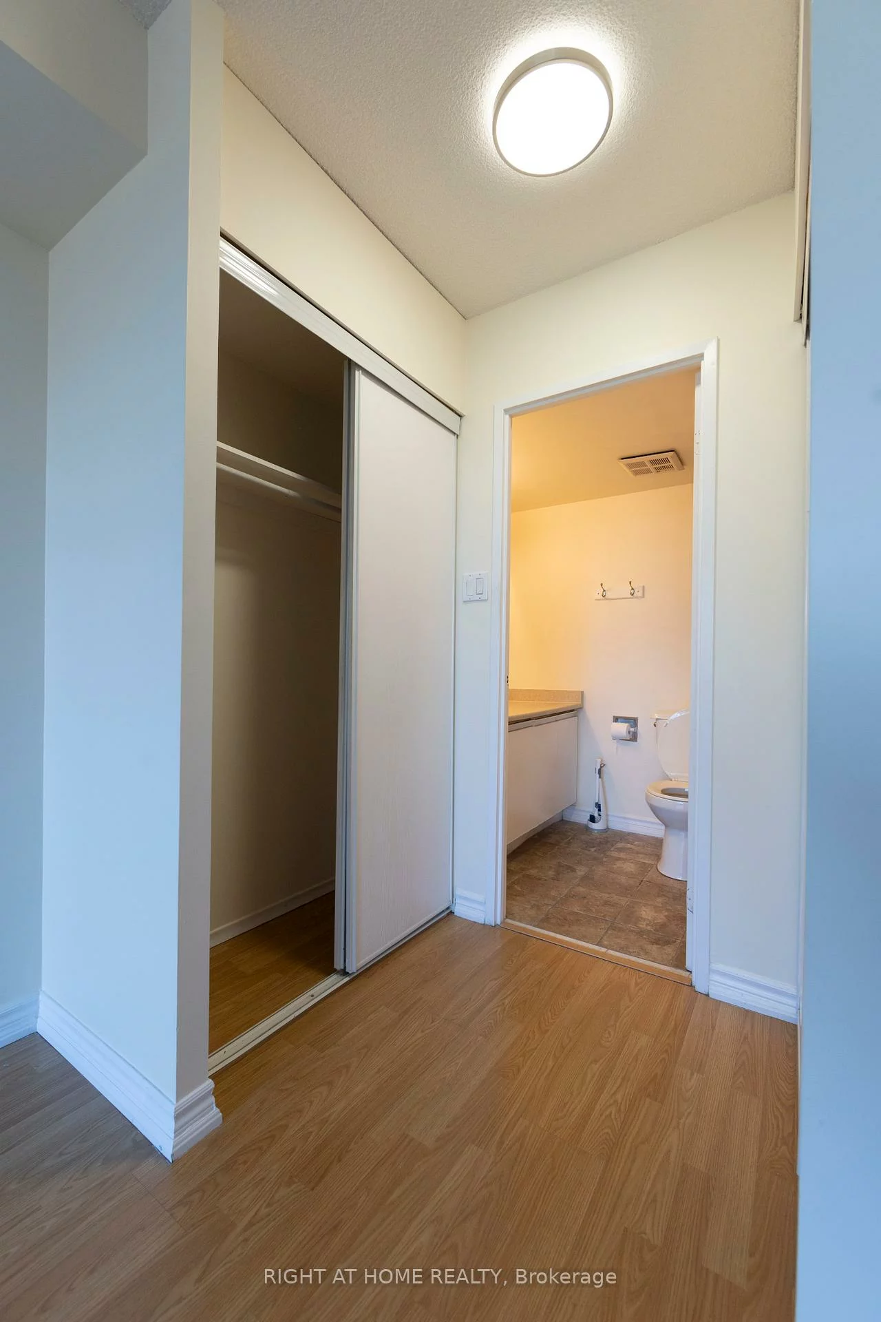 7460, Bathurst, Brownridge, Vaughan