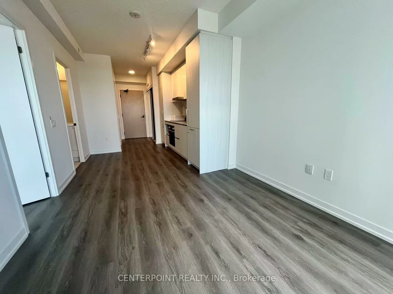 225, Commerce, Vaughan Corporate Centre, Vaughan